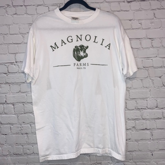 Magnolia Tops - Magnolia Farms Graphic White Tee Shirt